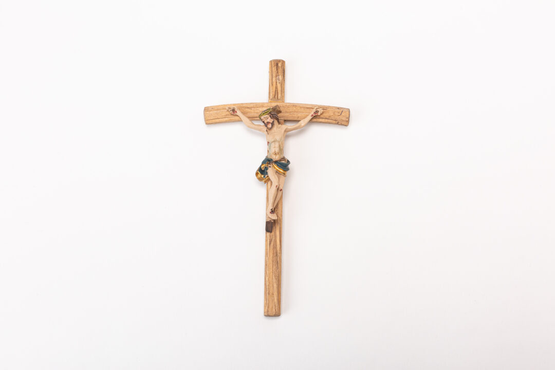 Crucifix 17.5 cm bois brut