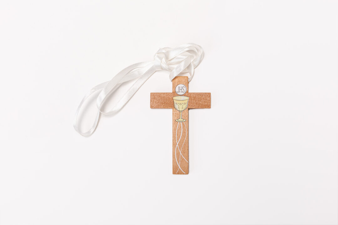 Croix de communion en bois