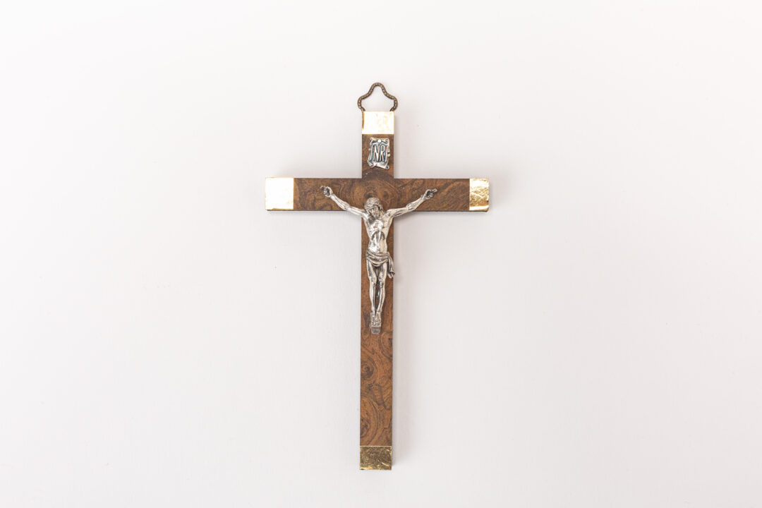Crucifix bois palissandre 13 cm