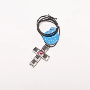 Croix collier en métal
